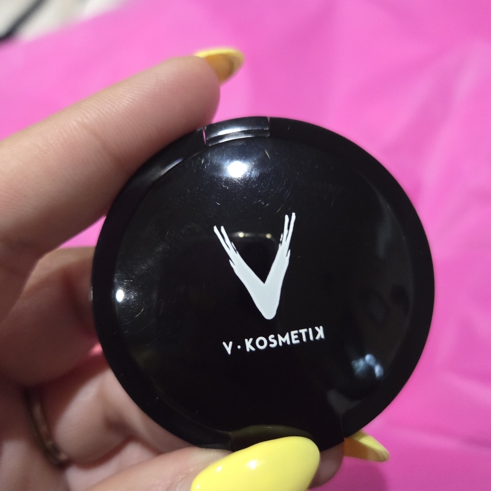 NWT V Kosmetik Translucent Powder